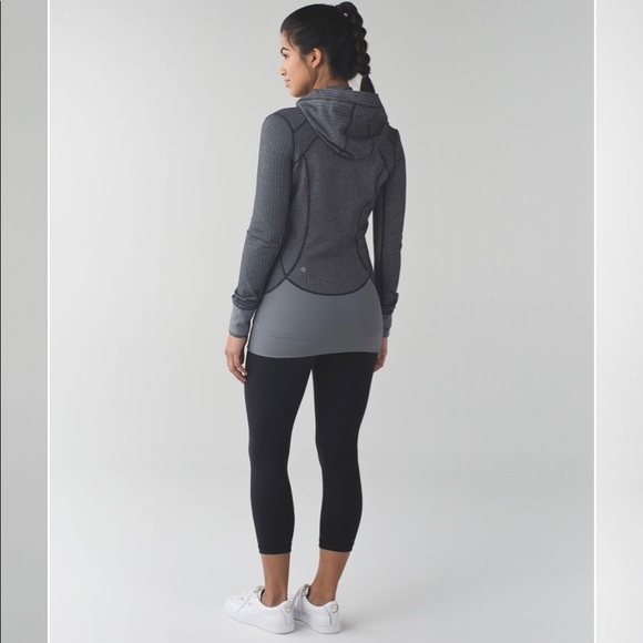 Lululemon Grey Herringbone Daily Practice Jacket 8 - Picture 3 of 8